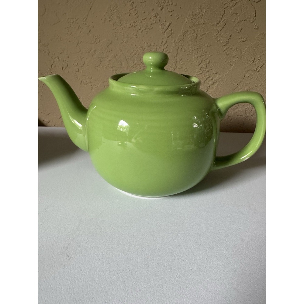 Old Amsterdam Porcelain Works Apple Green 2 Cup Ceramic Teapot 1701